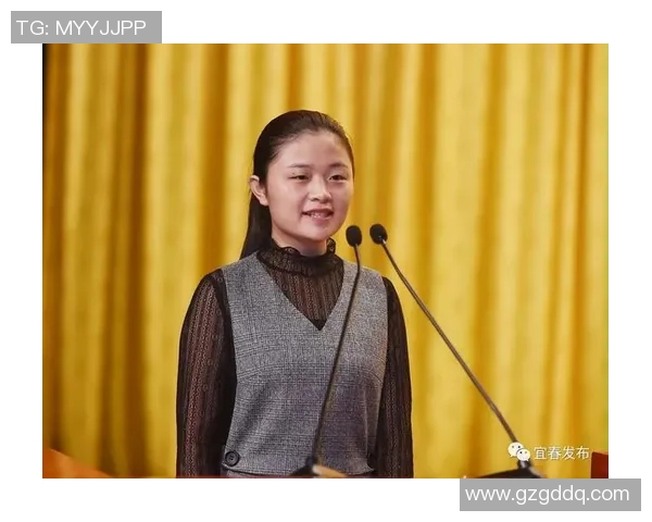 刘强回顾英雄联盟职业生涯的辉煌与挑战分享成长与梦想的心路历程