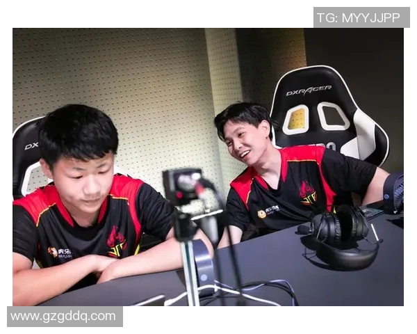 V5战队DOTA2转型之路全景纪实揭示电竞总决赛背后的奋斗与成长 V5战队DOTA2转型之路全景纪实揭示电竞总决赛背后的奋斗与成长